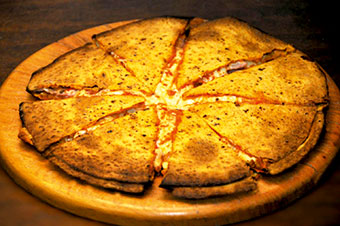 Νεκτάριος Γιώτας Πιτσαρία Αίγινα - Κατάλογος - Πίτσες Τορτίγιας | Nektarios Giotas Pizzeria on Aegina Island - Menu - Pizza Tortillas