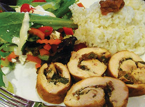 Κοτόπουλο Γεμιστό με Φιστίκι | Chicken Stuffed with Pistachio