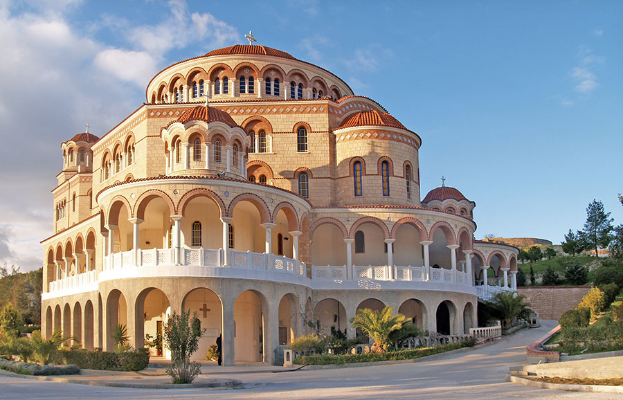 Άγιος Νεκτάριος Μοναστήρι - Αξιοθέατο στην Αίγινα | AeginaPages